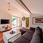 Island Gem Апартаменты *