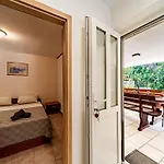 Island Gem Апартаменты *