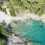 Апартаменты Island Gem