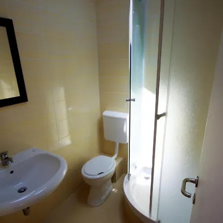Apartman Island Gem *