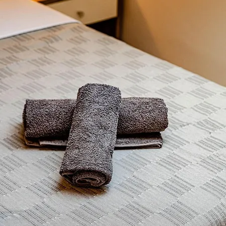 Island Gem * Pupnatska Luka