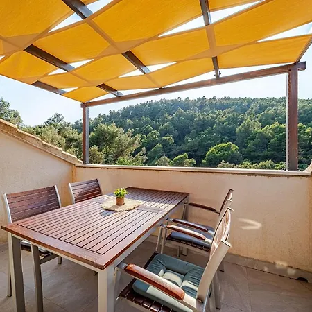 Island Gem Apartman Pupnatska Luka
