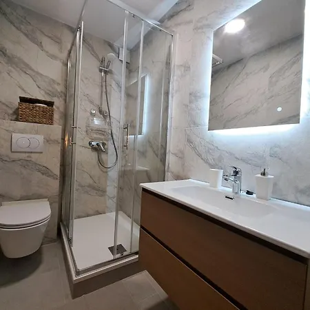 Island Gem Apartment