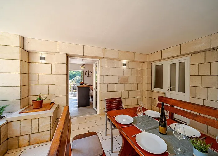 Island Gem 아파트