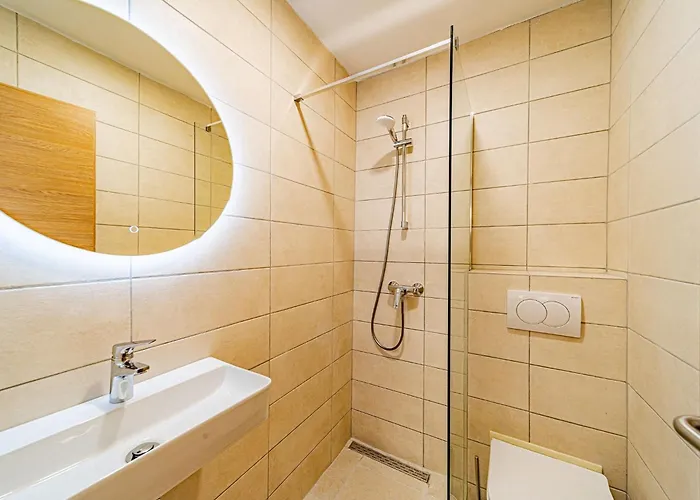 Island Gem * Pupnatska Luka